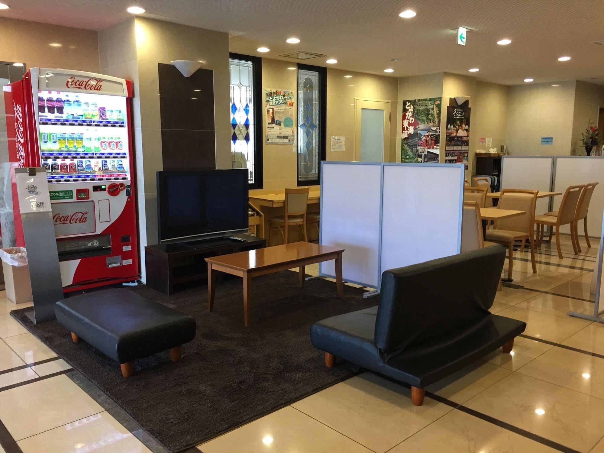 Hotel Crown Hills Toyokawa Exteriér fotografie