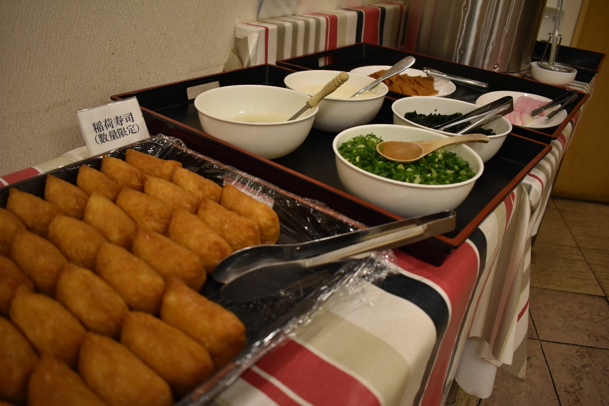 Hotel Crown Hills Toyokawa Exteriér fotografie